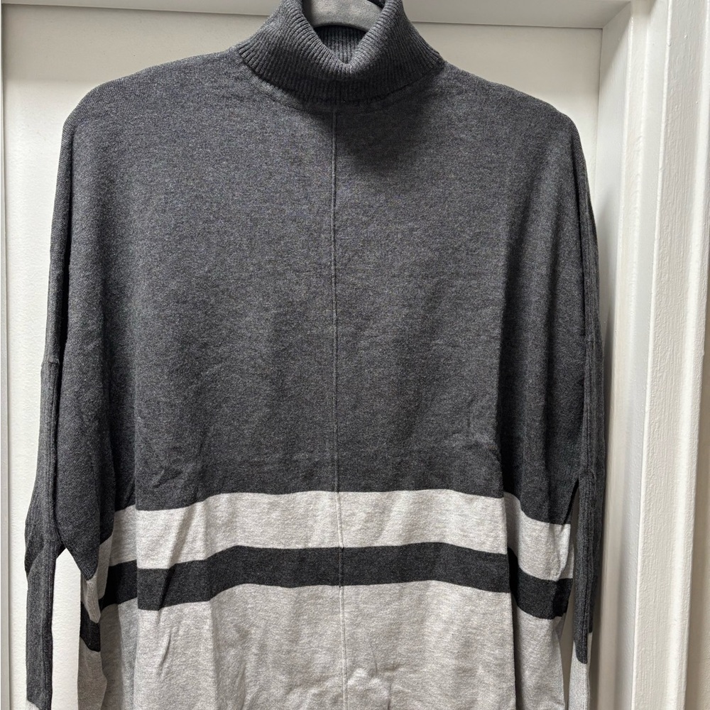 Charcoal Gray Turtleneck Sweater with Color-Block Design